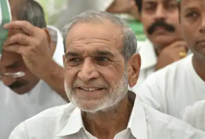 1984 anti-Sikh riots case: Former Congress MP Sajjan Kumar convicted for killing father, son in Delhi