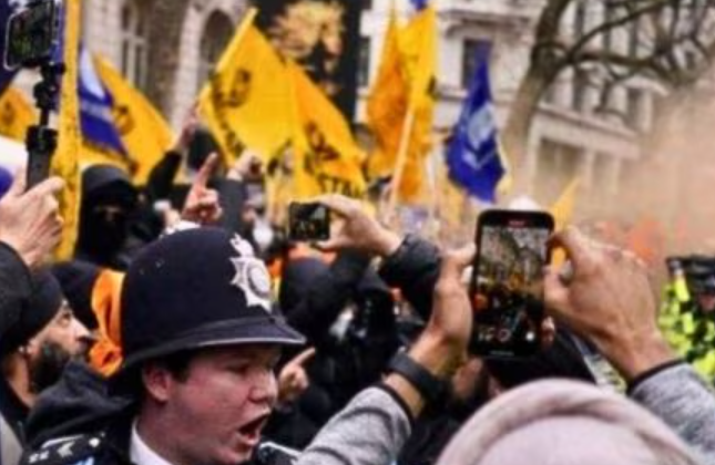 Khalistani outfit SFJ threatens to ‘siege’ Indian consulate in Canada